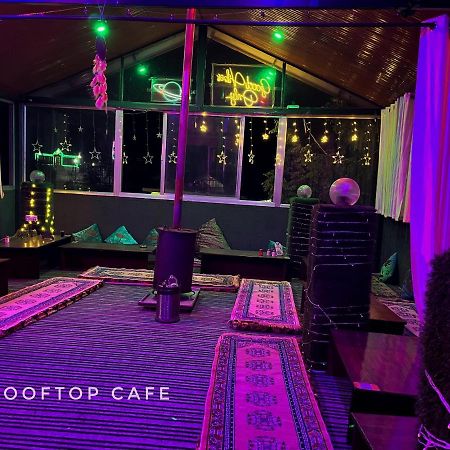 I Love Kasol Hostel & Rooftop Cafe Eksteriør bilde